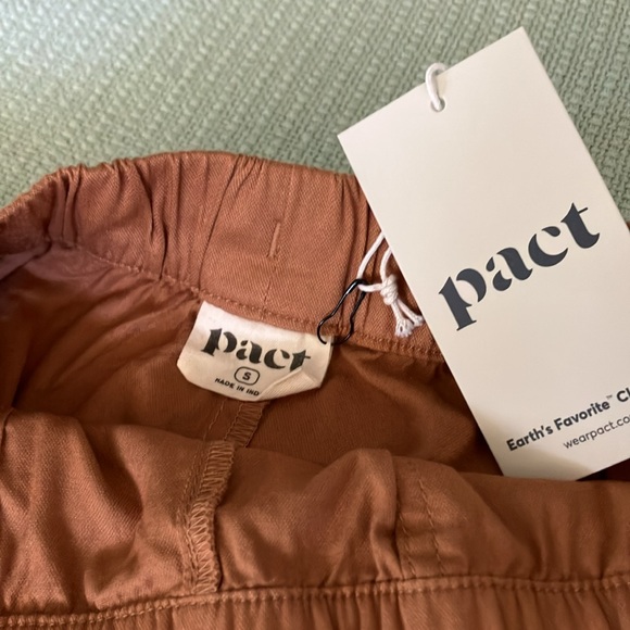 Casual Tan Skirt - Picture 3 of 6